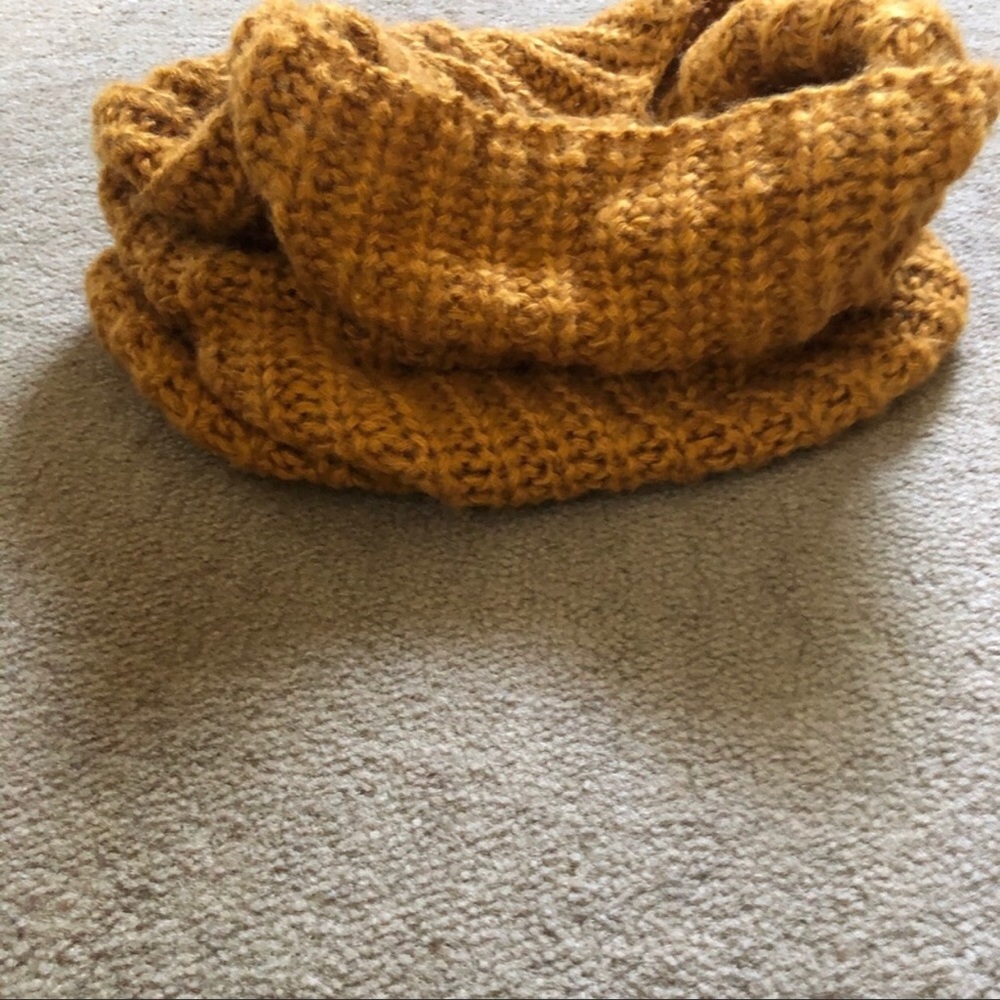 Infinity Scarf - Picture 2 of 2
